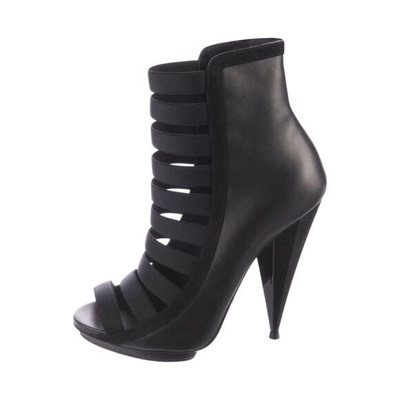 Gucci Open-Toe High Heel Booties - New TOPY Soles & Heel Tips - Great Condition! - Picture 2 of 15